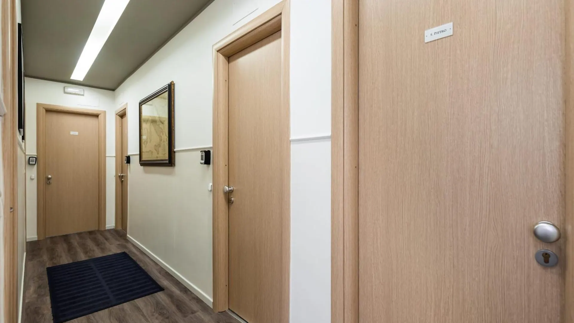 Fleming Suites By Hili Rome Italy