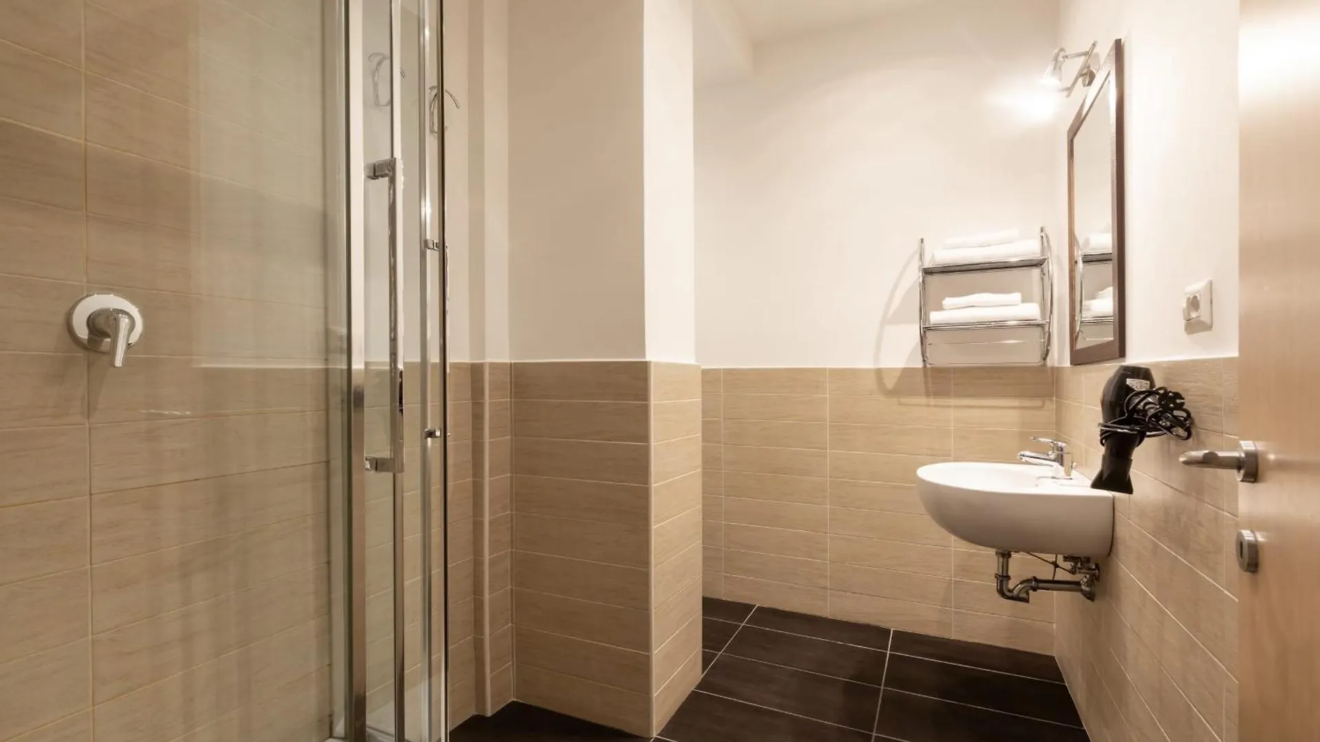 Guest house Fleming Suites By Hili Rome